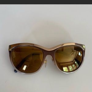 Burberry sunglasses golden frame brown lens